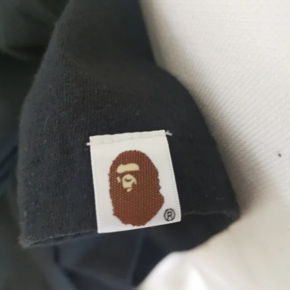 Large Bape Shark Tee - Picture 2 of 7